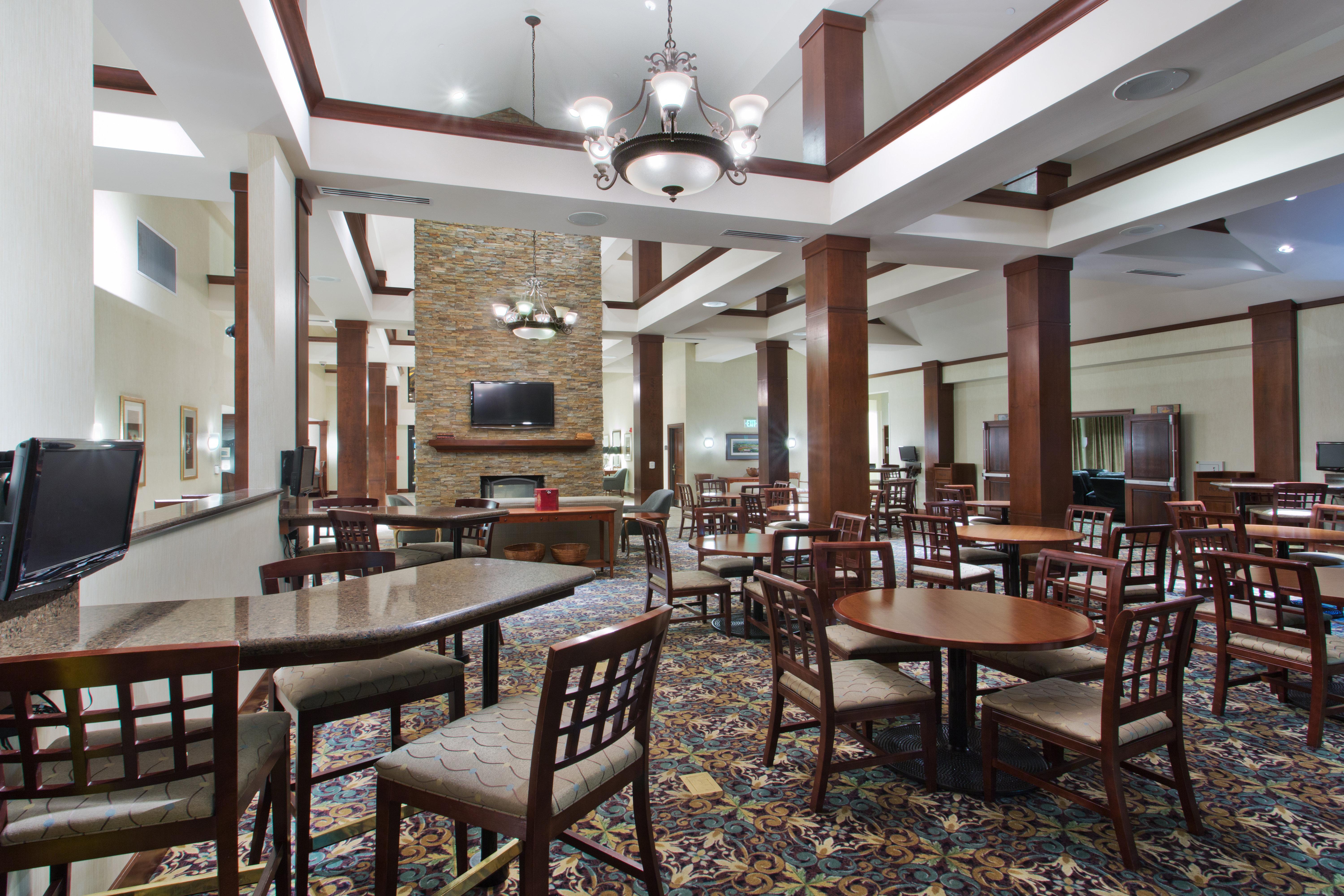 Staybridge Suites Everett - Paine Field By Ihg Мюкълтео Екстериор снимка