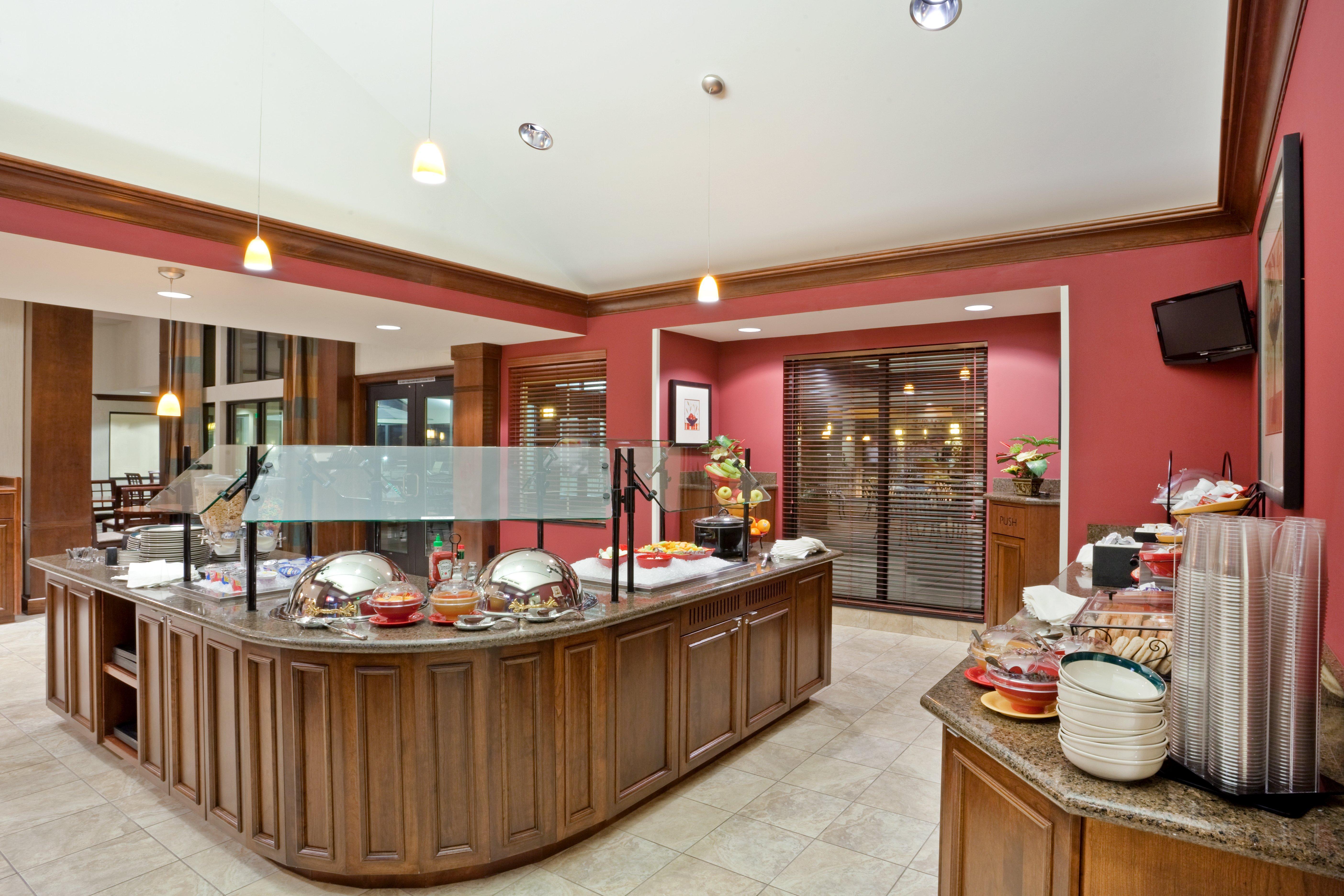 Staybridge Suites Everett - Paine Field By Ihg Мюкълтео Екстериор снимка