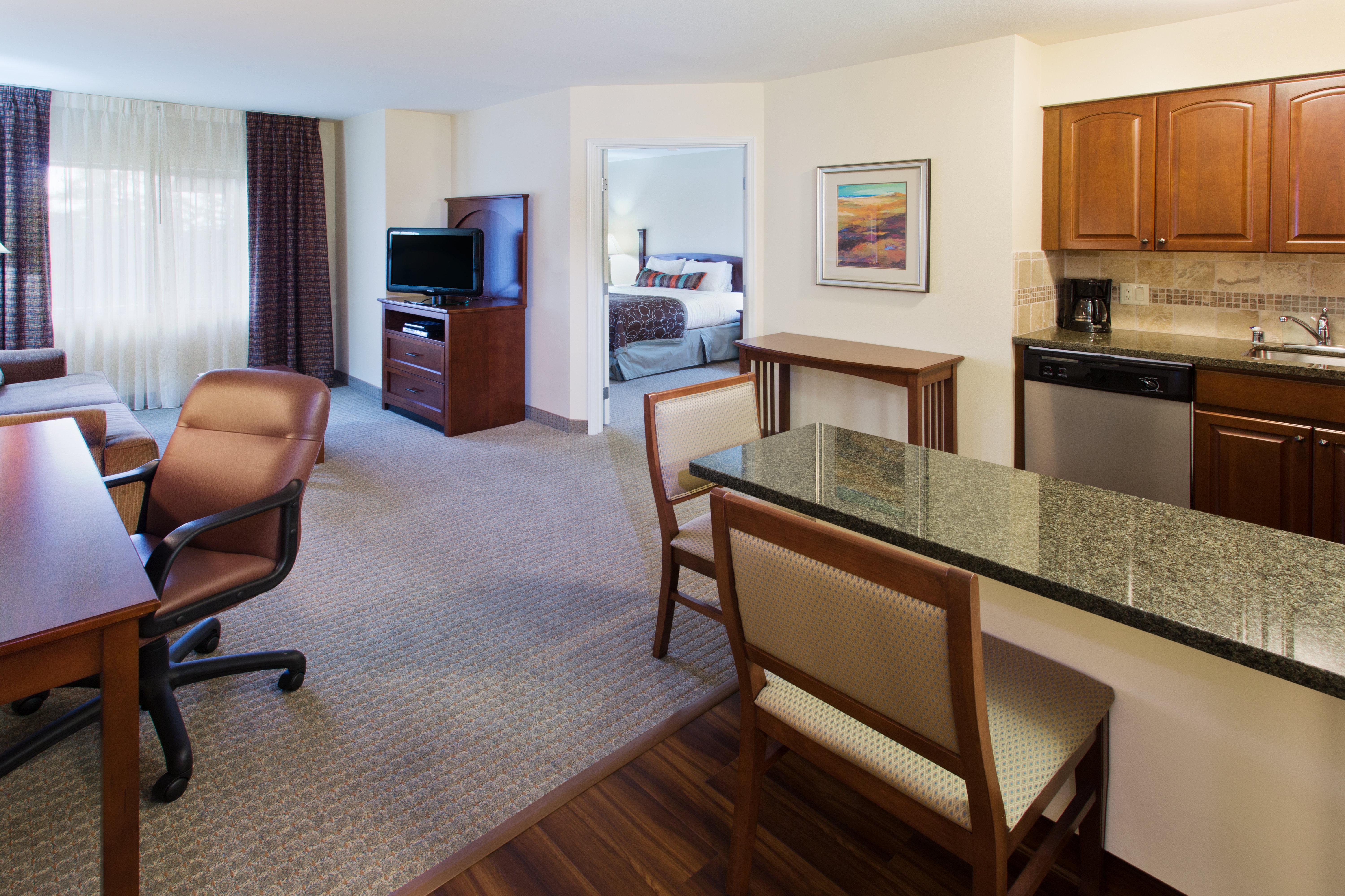 Staybridge Suites Everett - Paine Field, An Ihg Hotel Мюкълтео Екстериор снимка