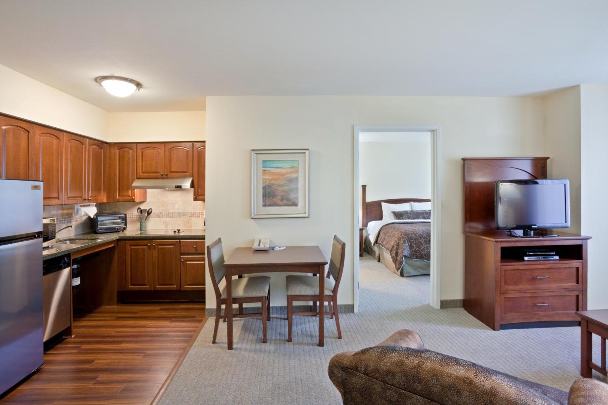 Staybridge Suites Everett - Paine Field By Ihg Мюкълтео Стая снимка